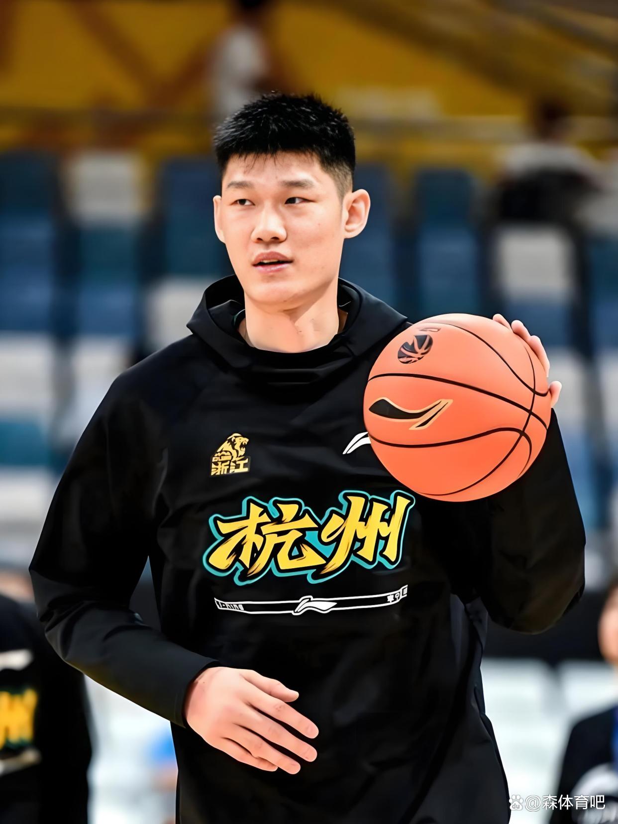 集结日广厦男篮调整名单以备法甲,临场应变环节打磨,悬念犹存,阵容厚度经受考验的简单介绍-爱游戏体育
