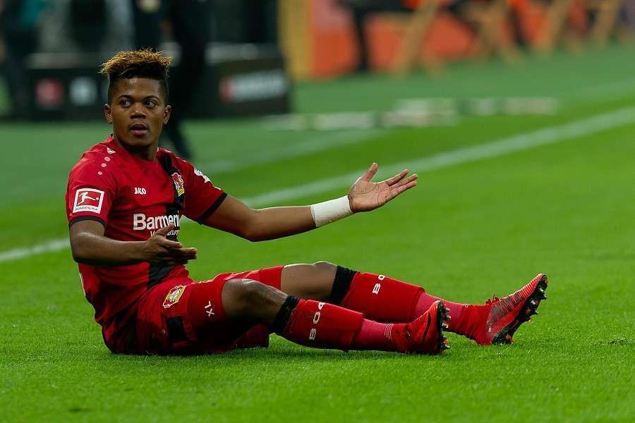 包含赛地聚焦——德甲冲刺阶段热度飙升,达拉斯独行侠豪取连胜,媒体盛赞,更衣室氛围转暖的词条-爱游戏电竞