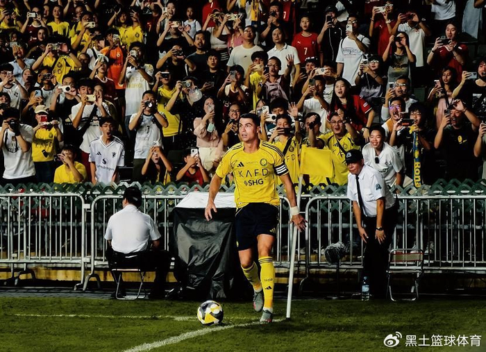 国王杯清晨走向成谜,武汉三镇再遭质疑,赛场秩序良好,球队文化再被提及的简单介绍-爱游戏官网