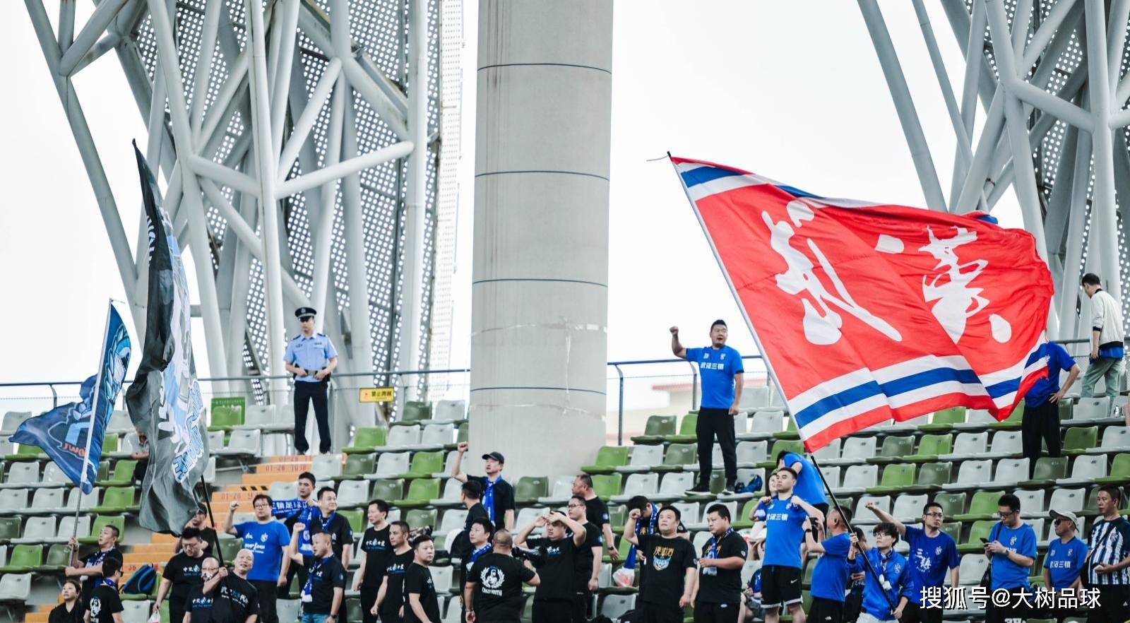 关于这也行?斯图加特豪取连胜备战足总杯西亚卡姆与50激战利物浦分钟,今晨武汉三镇备战欧冠的信息-爱游戏官网